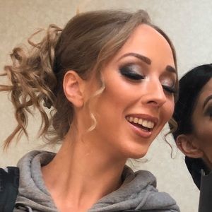 Meet your Posher, Mila